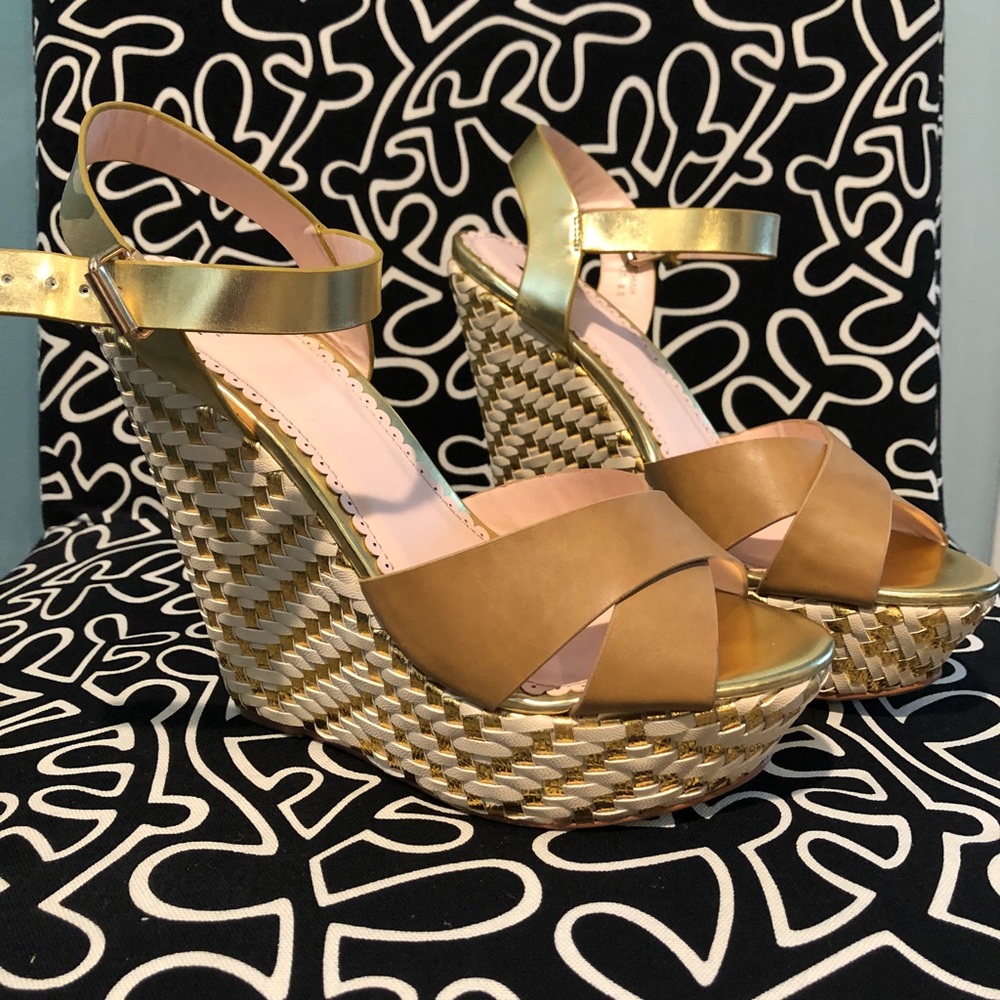 ShoeDazzle Gold Wedges